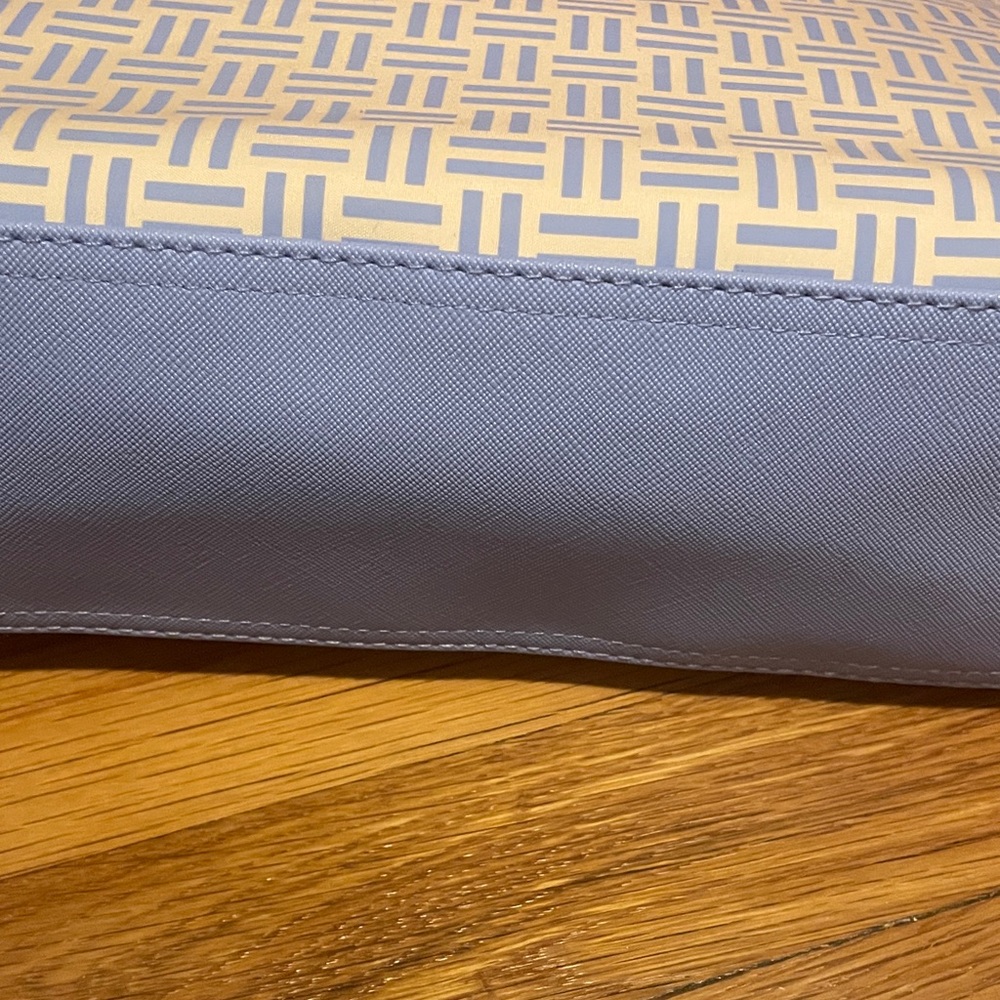 Cosmetic Bag - Cream and Blue - Picture 5 of 5
